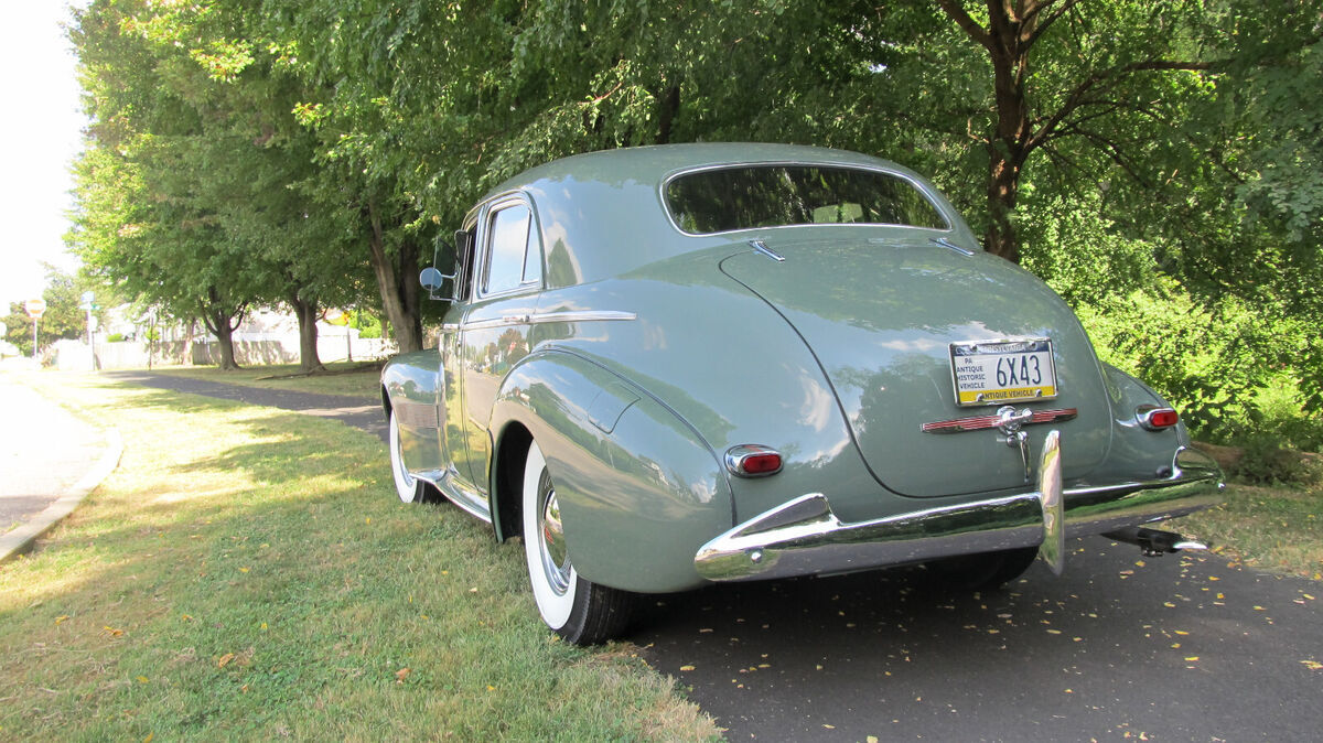 1940 Oldsmobile Custom Cruiser - photo 4