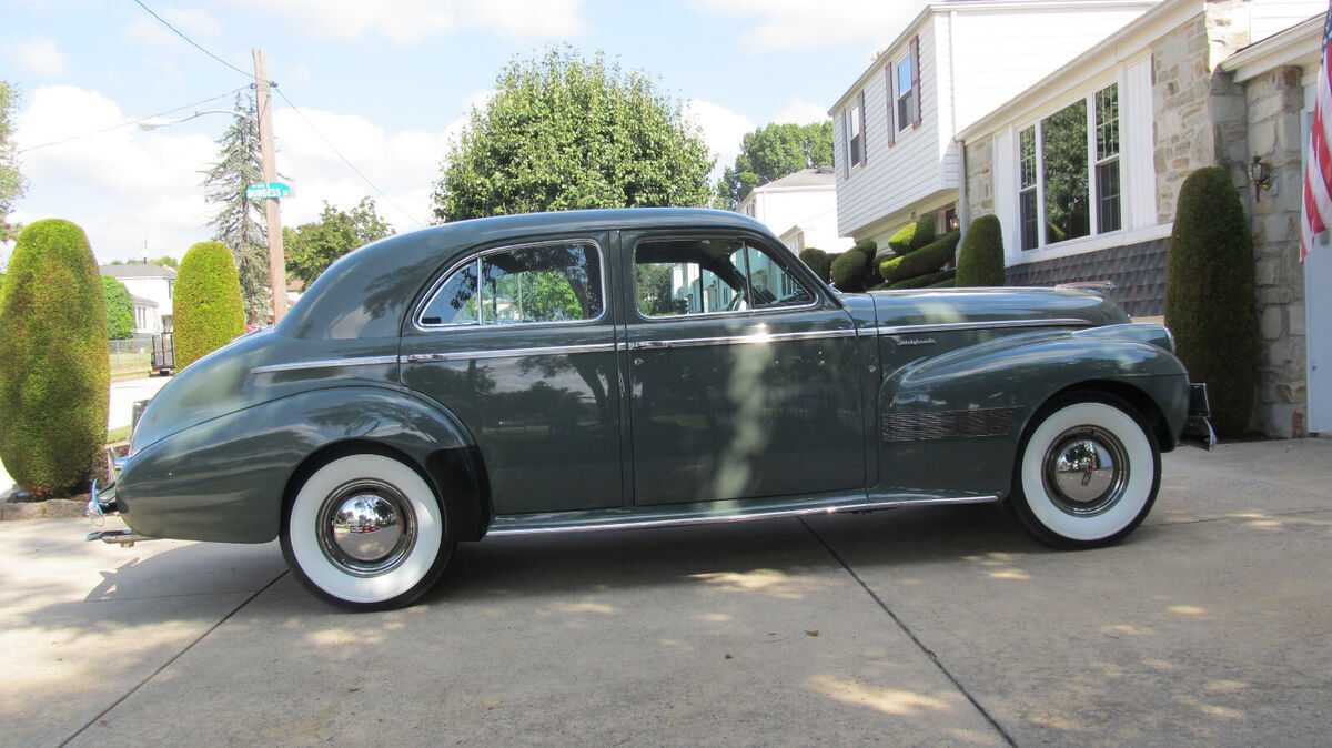 1940 Oldsmobile Custom Cruiser - photo 9