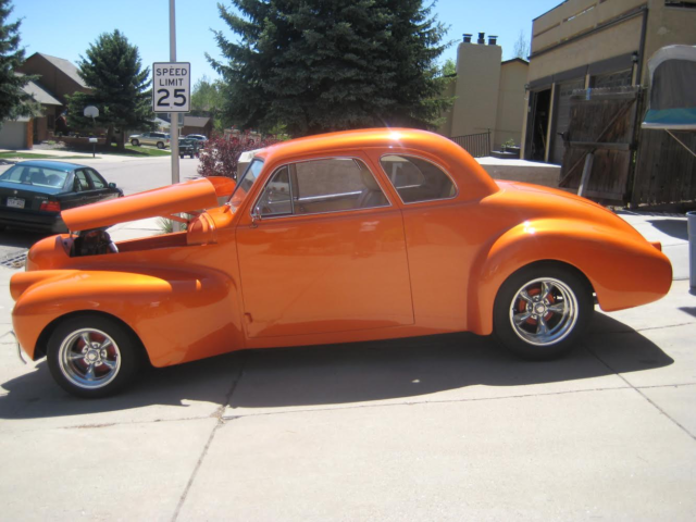 1940 Oldsmobile Coupe Outstanding Car Show Winner 1940 Oldsmobile coupe
