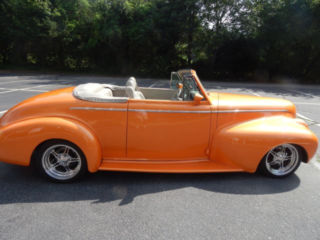 1940 Oldsmobile Pro-Touring Streetrod Convertible - photo 5