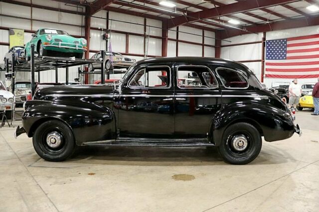 1940 Oldsmobile Series 70 -- - photo 2