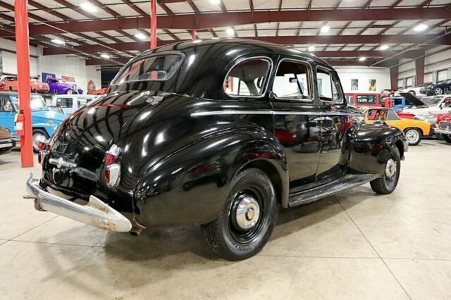 1940 Oldsmobile Series 70 -- - photo 5