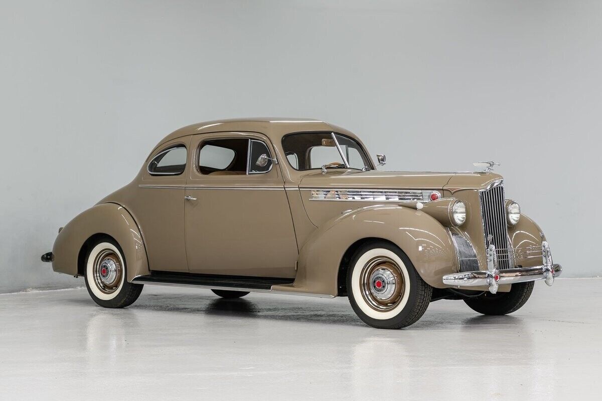 1940 Packard 110 Club Coupe - photo 9