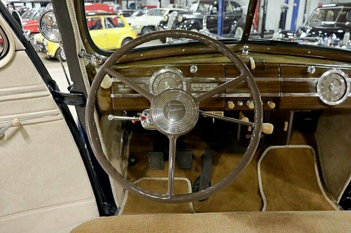 1940 Packard 110 Club Coupe - photo 12