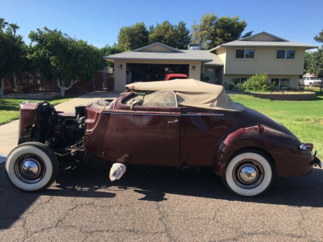 1940 Packard Model 1800 - photo 3