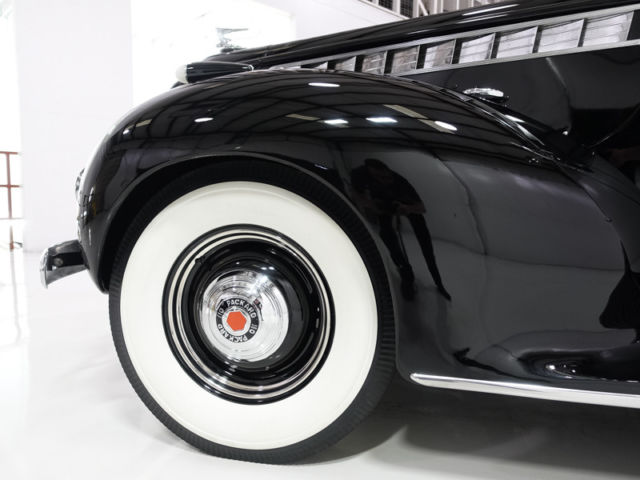 1940 Packard Model 1800 Convertible - photo 8