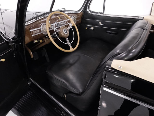 1940 Packard Model 1800 Convertible - photo 9