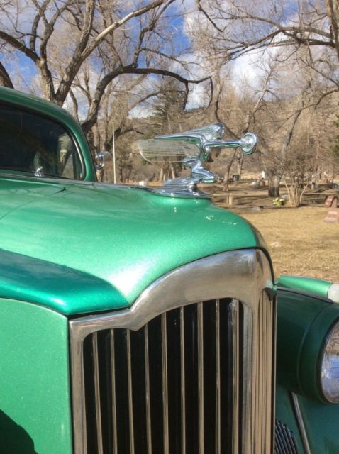 1940 Packard Model 1100 - photo 4
