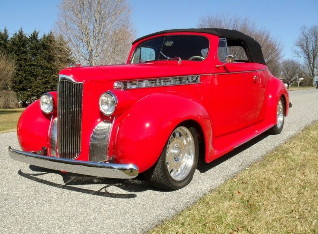 1940 Packard Custom 110