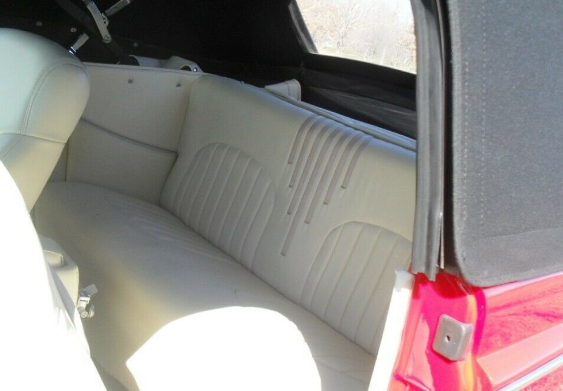 1940 Packard Custom 110 - photo 6