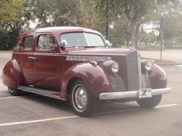 1940 Packard Sedan - photo 3
