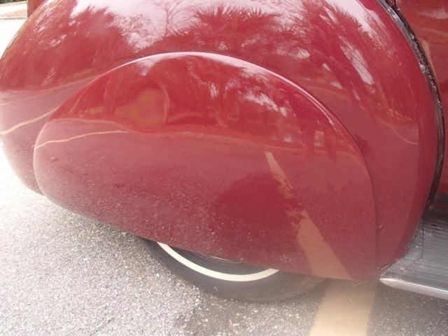 1940 Packard Sedan - photo 8