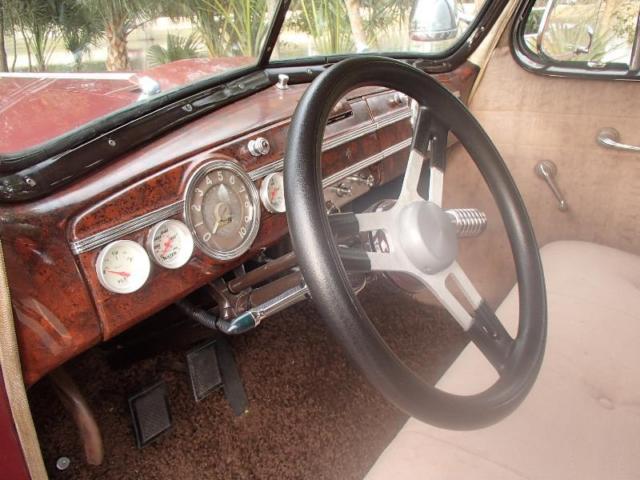 1940 Packard Sedan - photo 9
