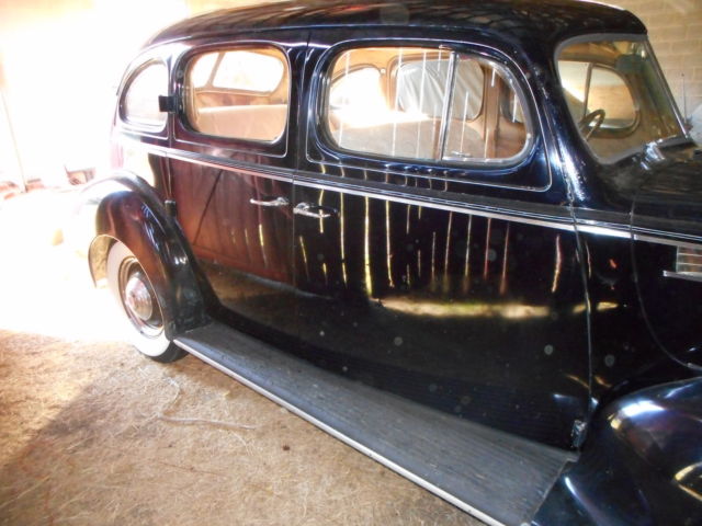 1940 Packard 110 SEDAN - photo 7
