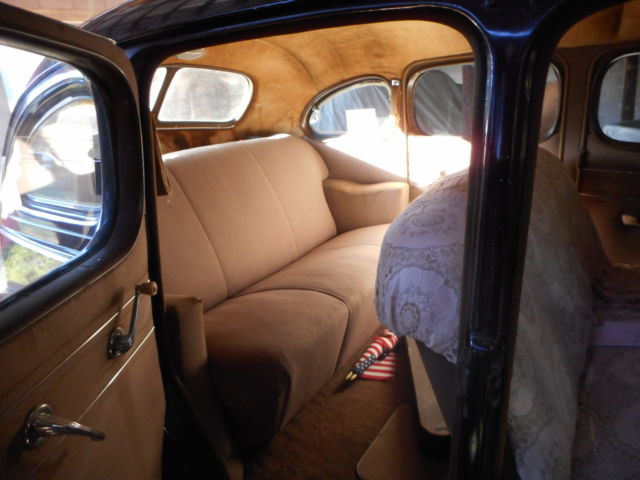 1940 Packard 110 SEDAN - photo 8