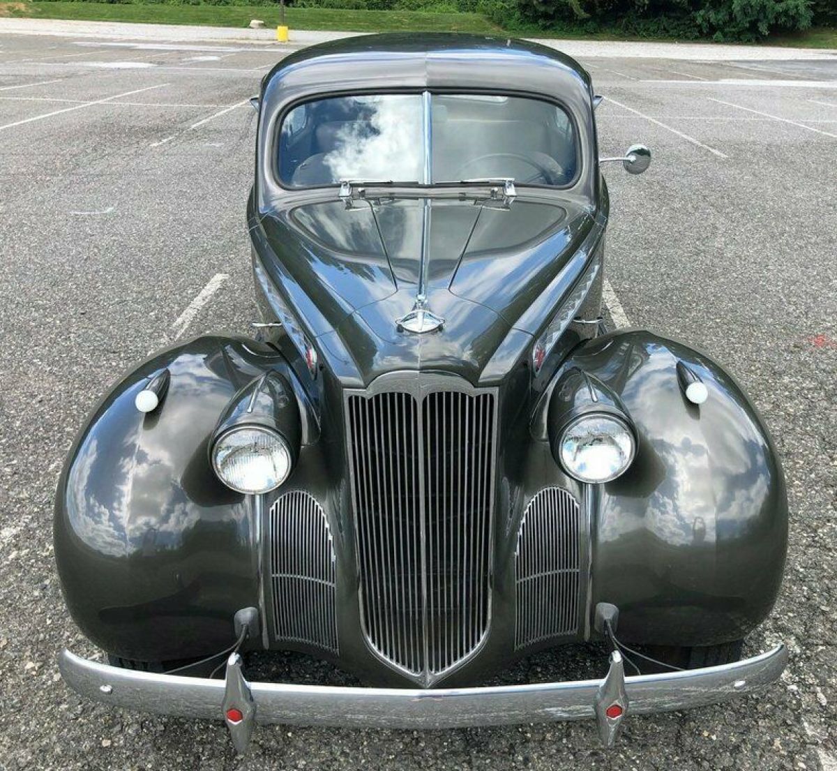 1940 Packard 110 CLEAN TITLE, RUNS AND DRIVES - photo 2