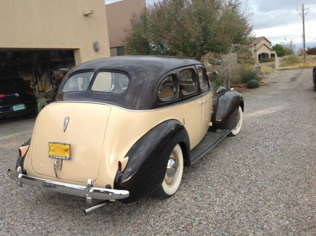 1940 Packard Model 120 C - photo 5