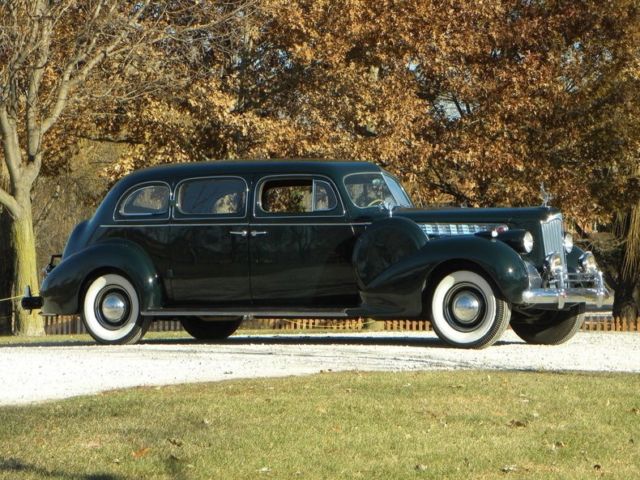 1940 Packard 18th Series 1808 7 Passenger Touring Sedan - photo 4