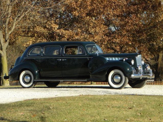 1940 Packard 18th Series 1808 7 Passenger Touring Sedan - photo 5