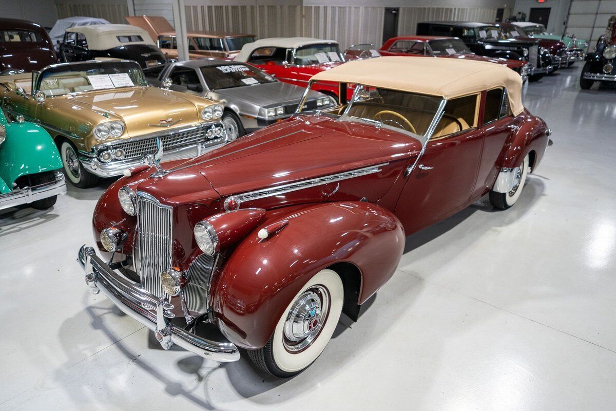 1940 Packard Custom Darrin Super-8 One-Eighty Convertible Sedan - photo 5