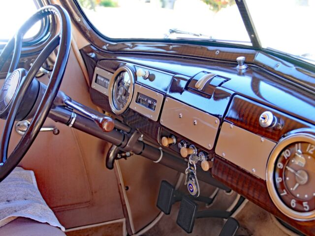 1940 Packard Model 1803 160 Club Sedan - photo 11