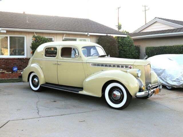 1940 Packard Model 1803 160 Club Sedan - photo 3