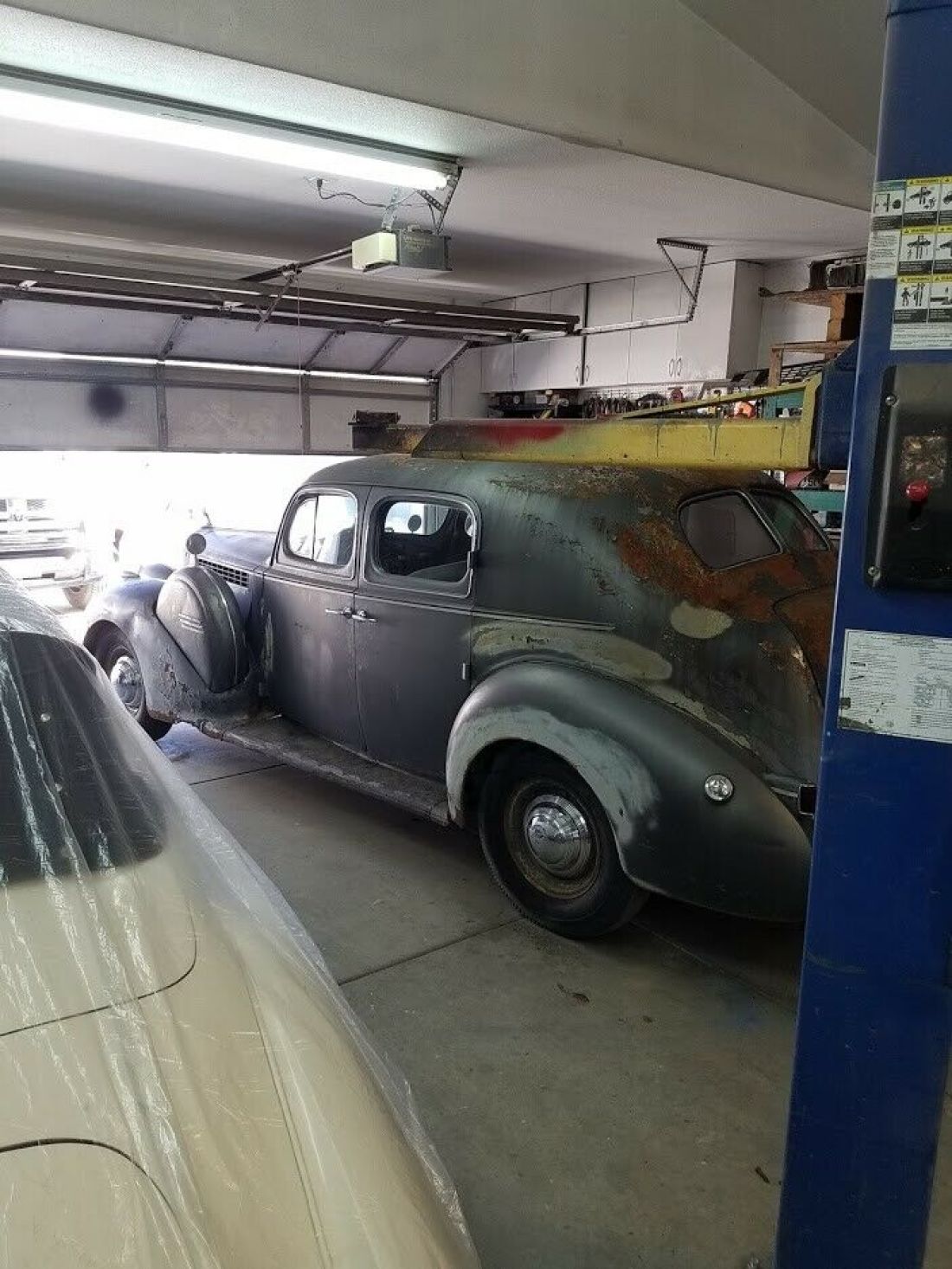 1940 Packard Super Eight - photo 4