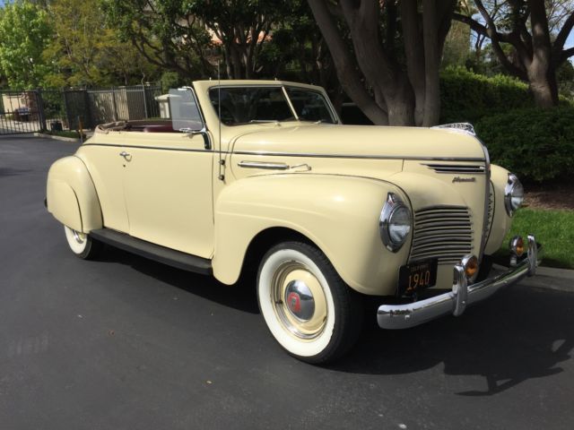 1940 PLYMOUTH DELUXE CONVERTIBLE COUPE 1940 Plymouth Deluxe Convertible Coupe
