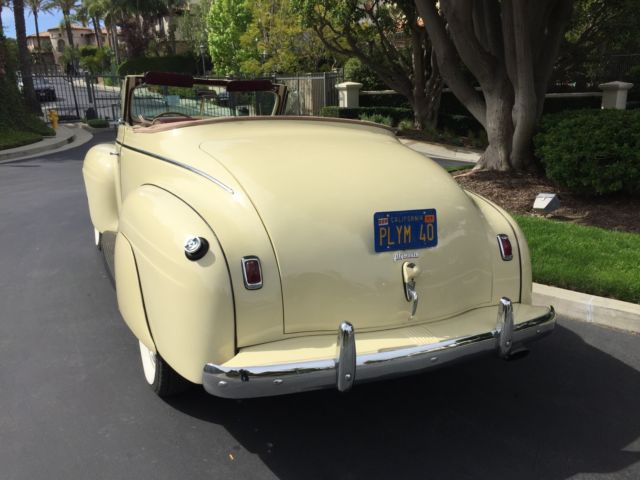 1940 Plymouth Deluxe Convertible Coupe - photo 3