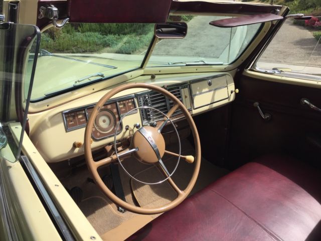 1940 Plymouth Deluxe Convertible Coupe - photo 6