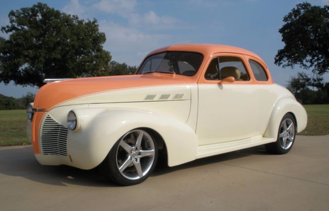 1940 Pontiac Hot Rod