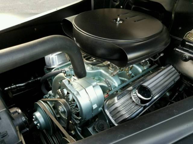 1940 Pontiac Deluxe - photo 12