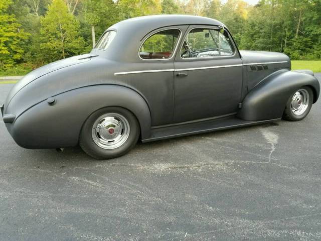 1940 Pontiac Deluxe - photo 2