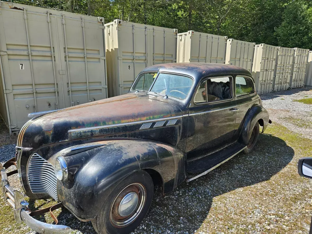 1940 Pontiac Silver Streak