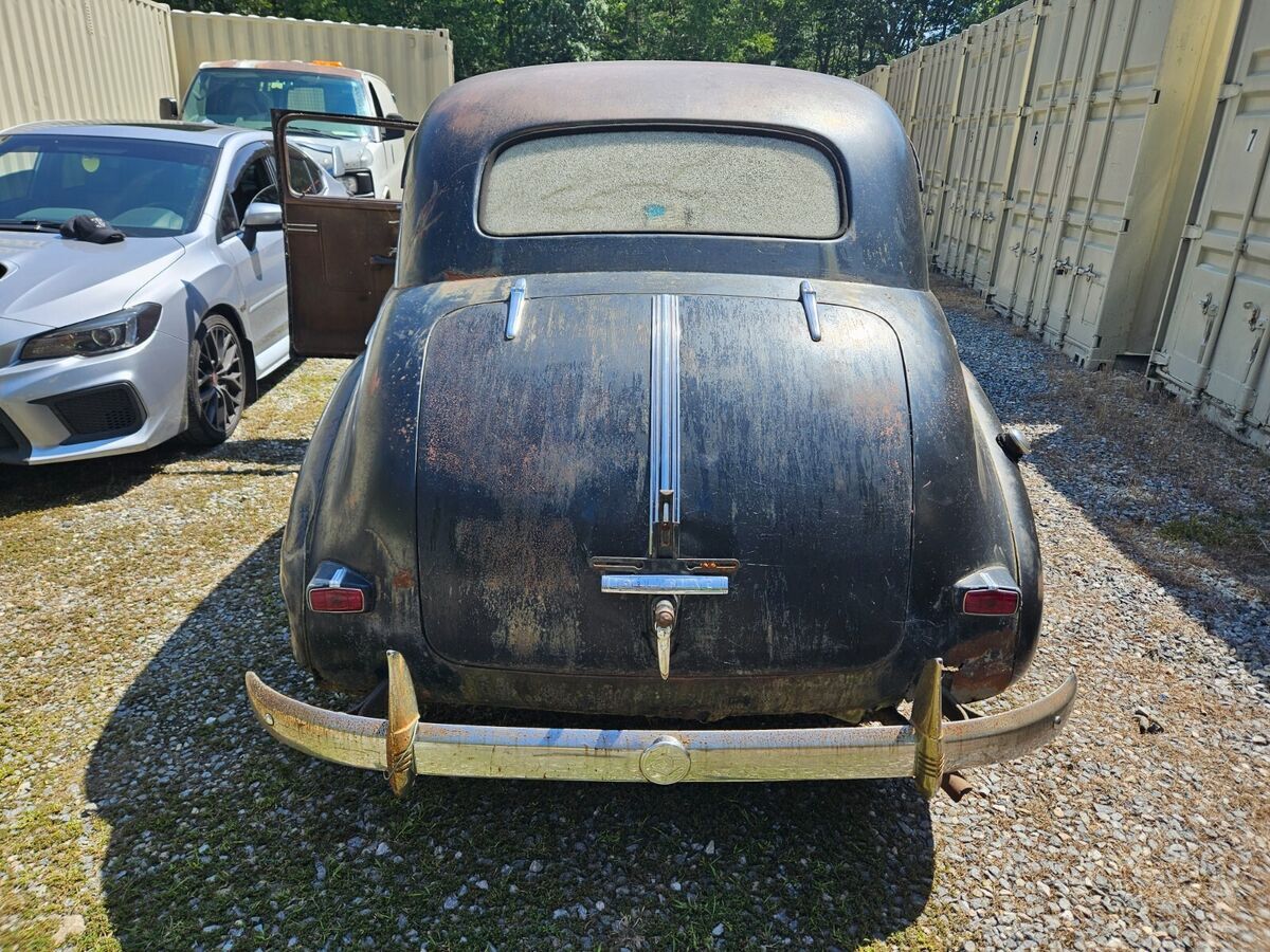 1940 Pontiac Silver Streak - photo 6