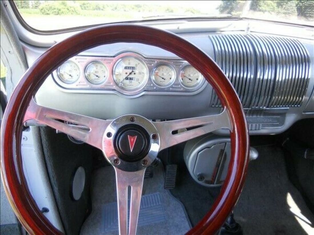 1940 Pontiac Custom - photo 13