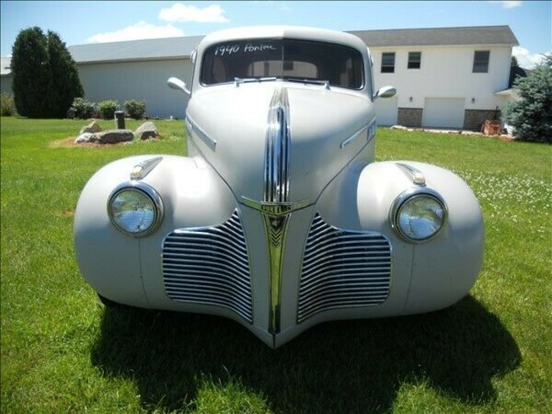 1940 Pontiac Custom - photo 3