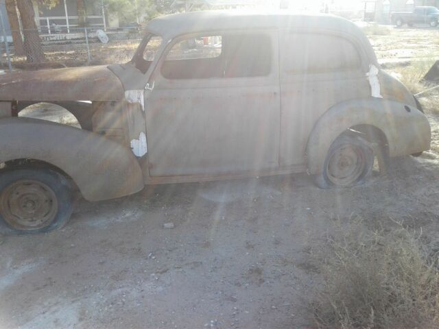 1940 Studebaker - photo 2