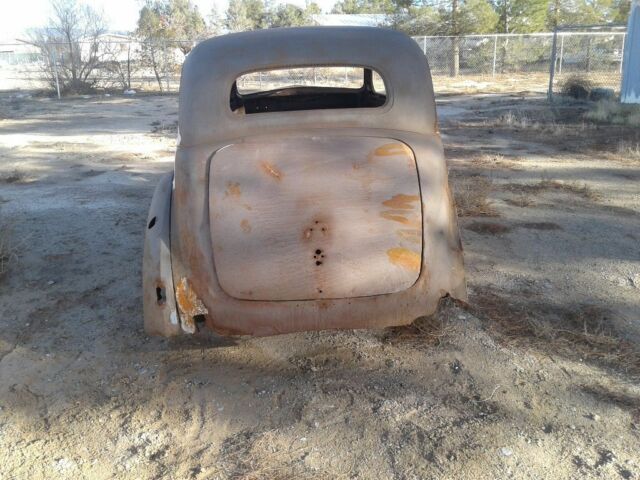 1940 Studebaker - photo 4