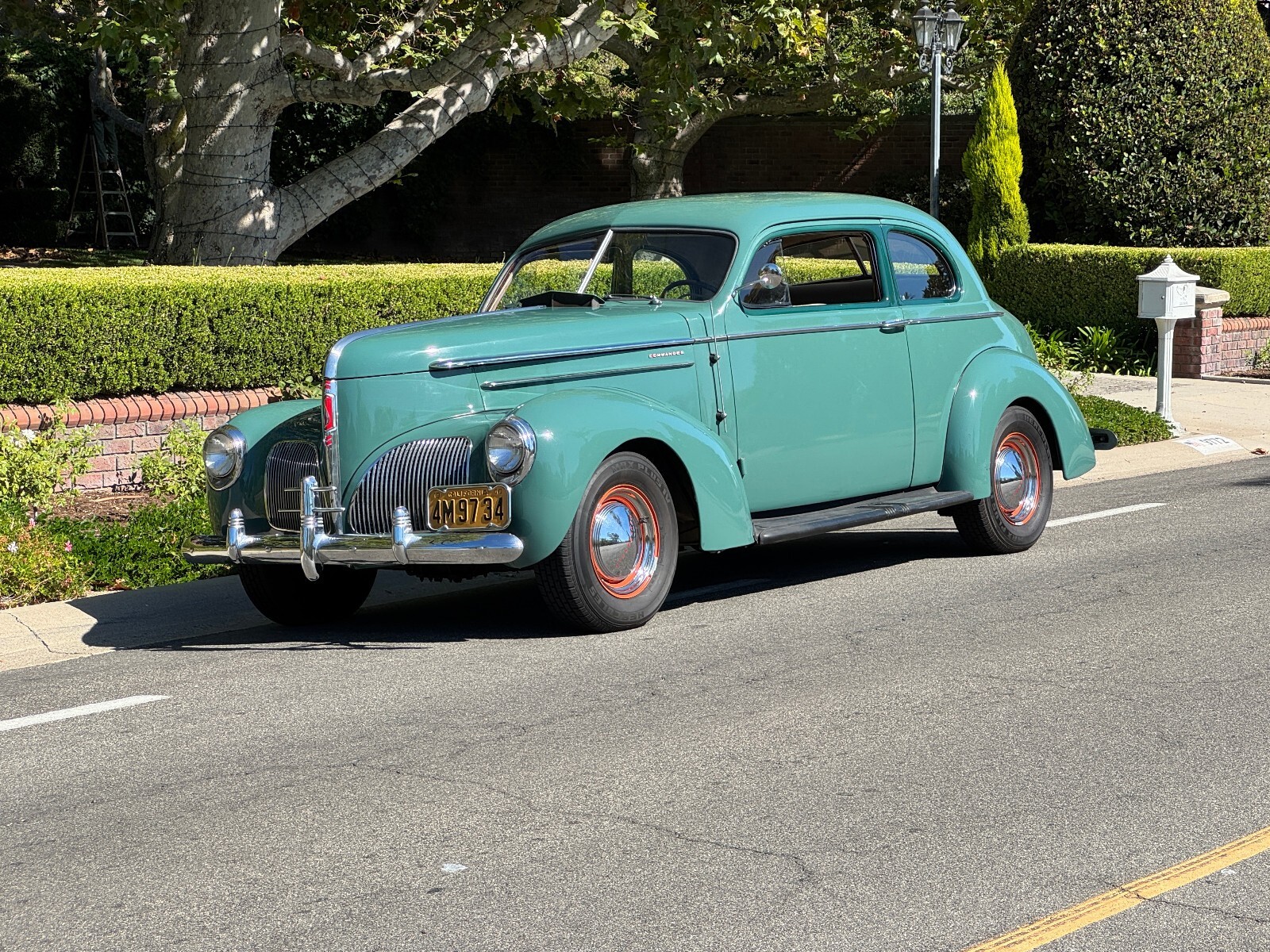 1940 Studebaker Commander Club Sedan (2 door) - photo 3