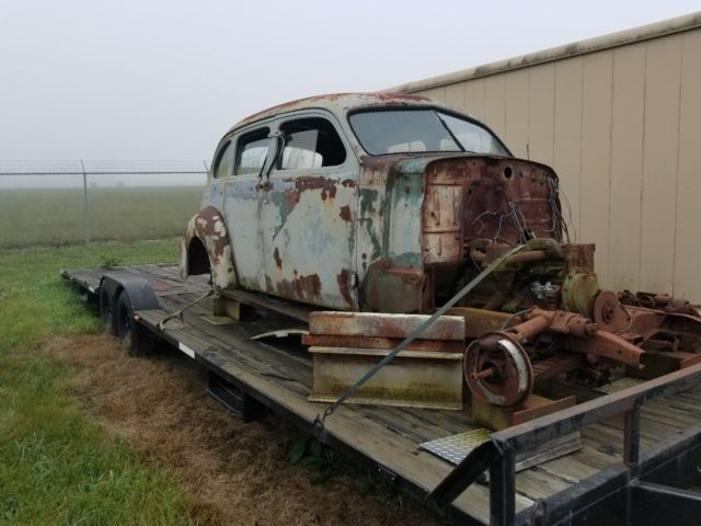 1940 Studebaker - photo 2