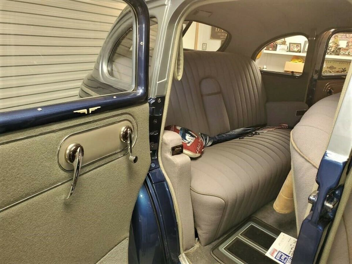 1940 Studebaker President Deluxe Tone - photo 11