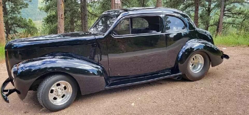 1940 Studebaker Street Rod Custom 350 smal block, turbo 350 Auto. B&M shifter - photo 2