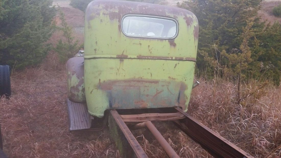 1940 GMC Truck - photo 2