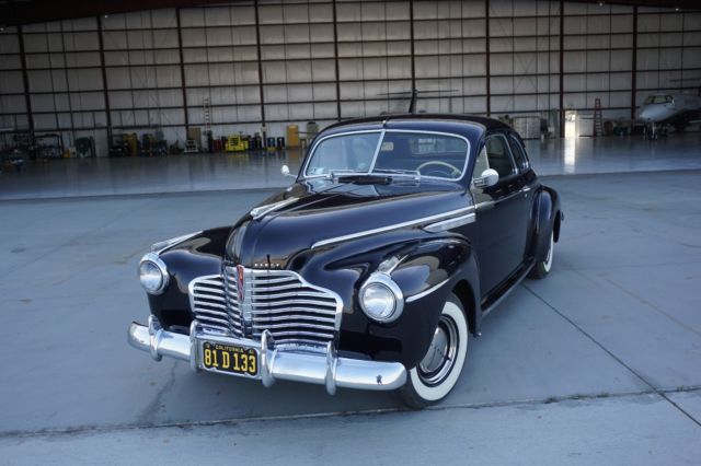 1941 Buick 8 Super 2-door sport coupe 1941 Buick 8