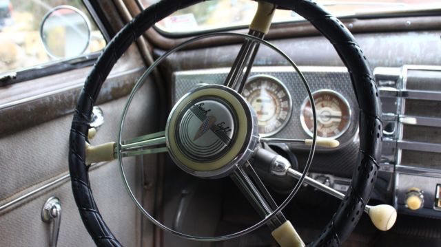 1941 Buick Roadmaster Super - photo 11