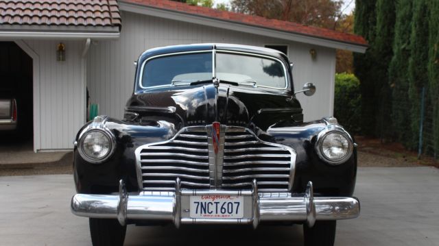 1941 Buick Roadmaster Super - photo 2