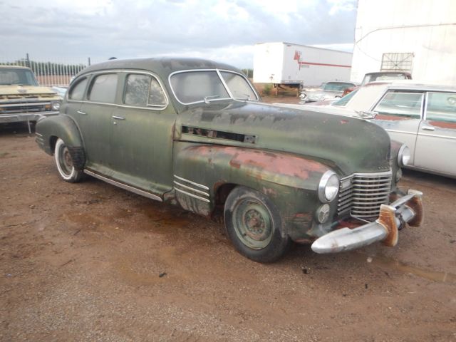 1941 Cadillac 4 Door Sedan Fastback - photo 2
