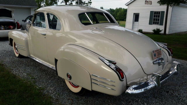 1941 Cadillac Series 62 Deluxe - photo 3