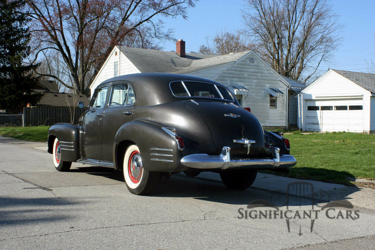 1941 Cadillac Series 62 Sedan - photo 4
